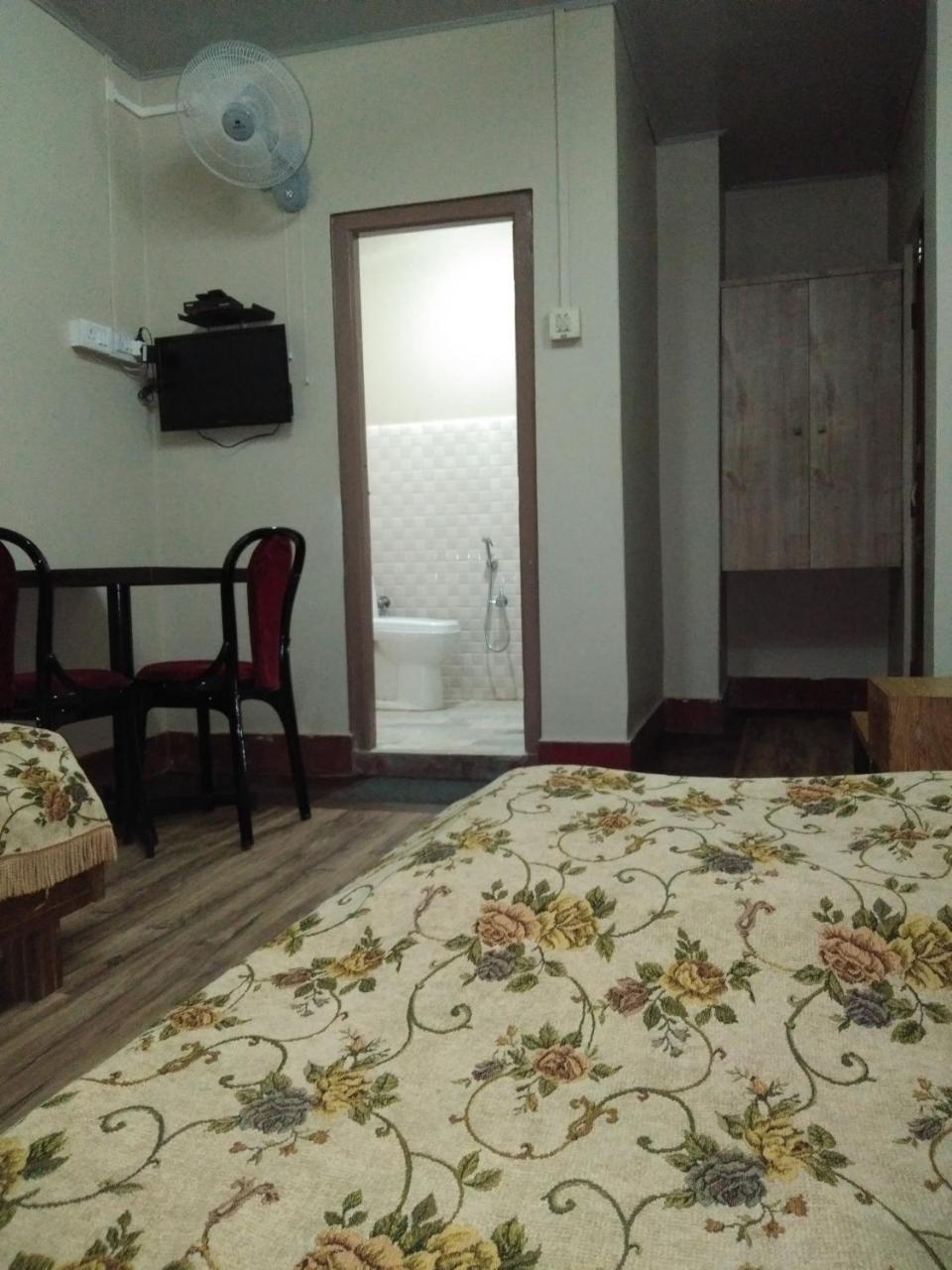 Hotel Pine Kohima Bagian luar foto